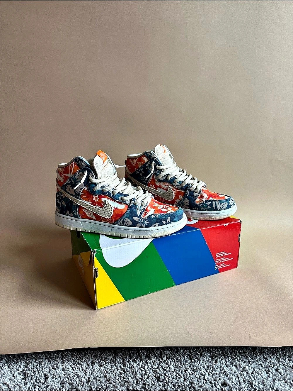 Nike SB Dunk High Hawaii Maui Wowie CZ2232-300 Men 10 OG Box Extra Laces EUC